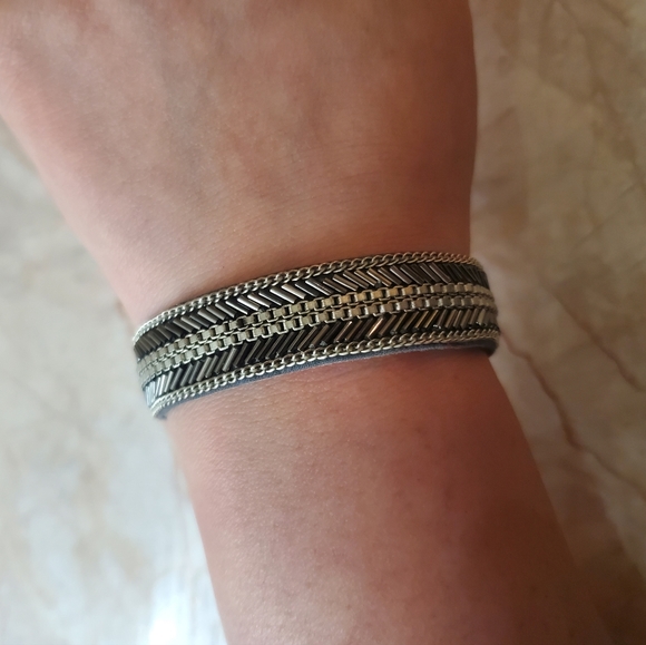 Stella and Dot "Carter" Grey Beaded Cuff Bracelet - Picture 4 of 5